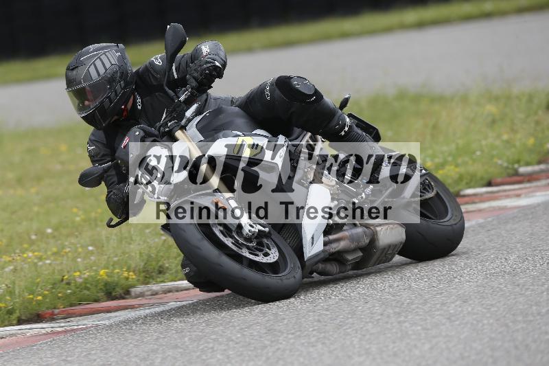 /Archiv-2025/22 06.06.2025 DISCOVER the BIKE ADR/Race 3 rot/95